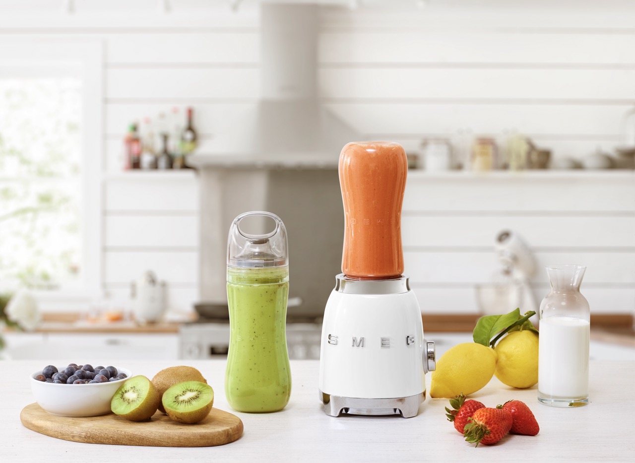 SMEG, Mini-Standmixer PBF01WHEU, Weiß