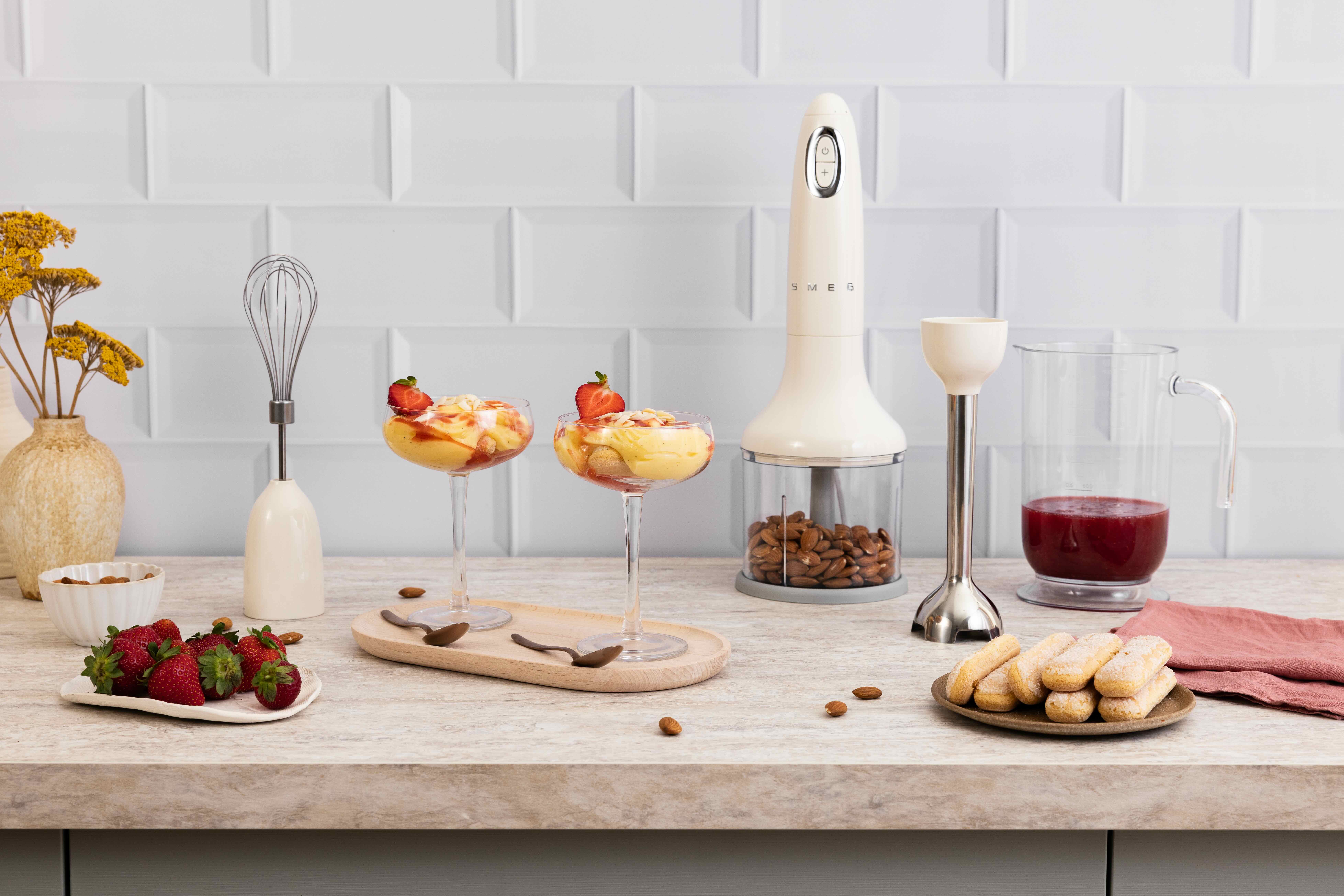 SMEG, Stabmixer, Creme, HBF03CREU